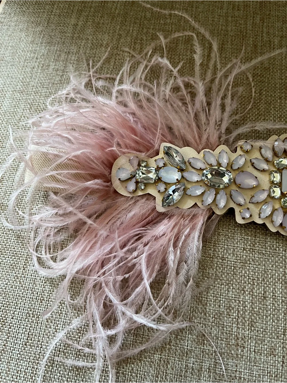 Embellished Pink Feather Waist Belt - Decorative Women's Accessory